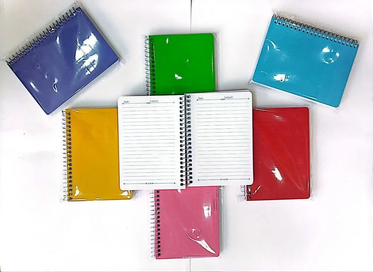 دفتر یادداشت ۱۰۰ برگ ۱/۱۲ پ پ تک سلفون با کاغذ ۷۰ گرم
