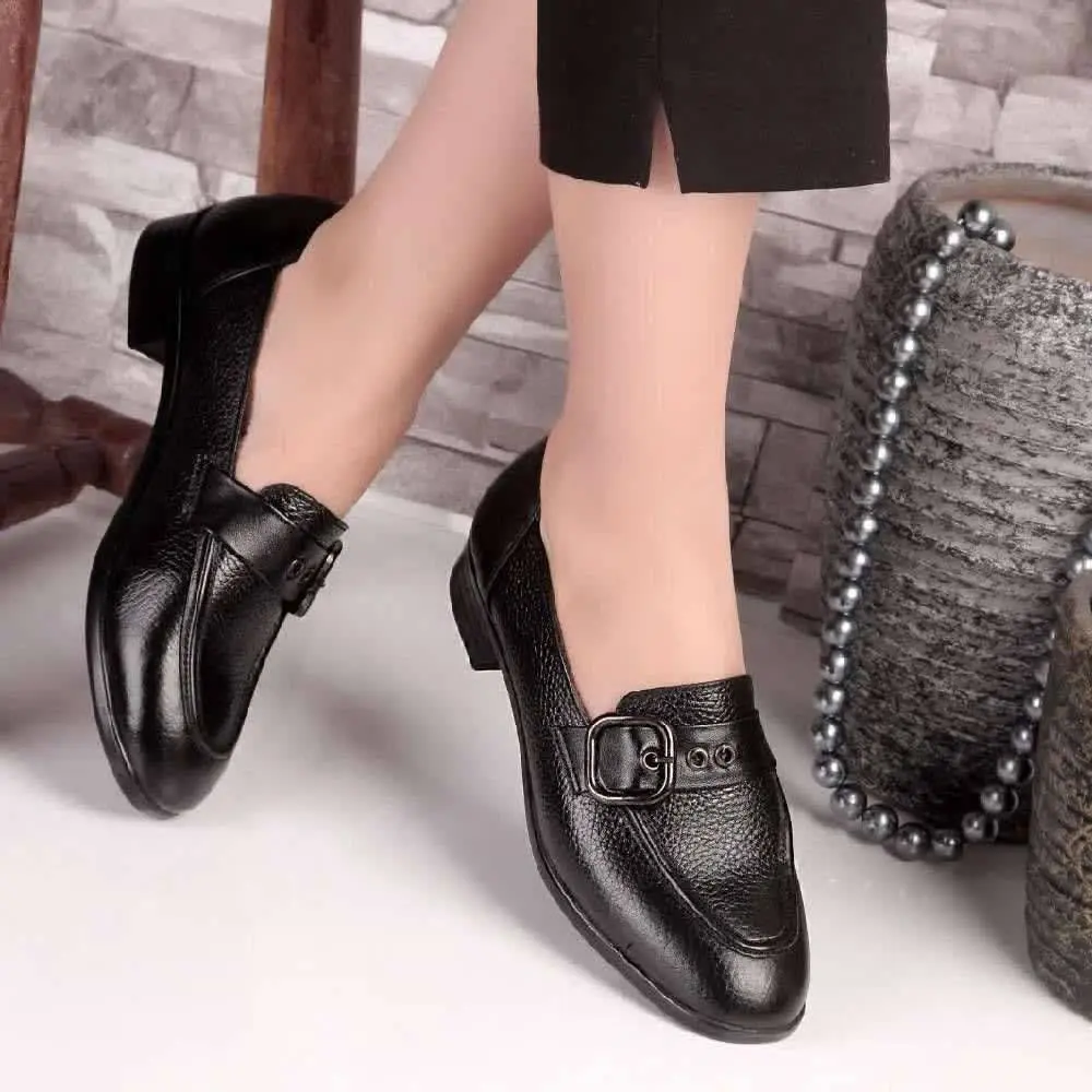 امروز جمعه تا ۹ شب باز هستیم✅