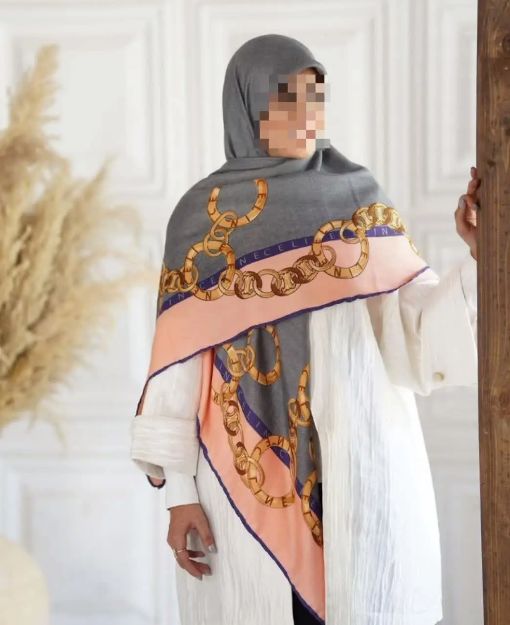 🌹 عکس رنگ بندی روسری جدیدمون، با دوربین موبایل😉🌹
