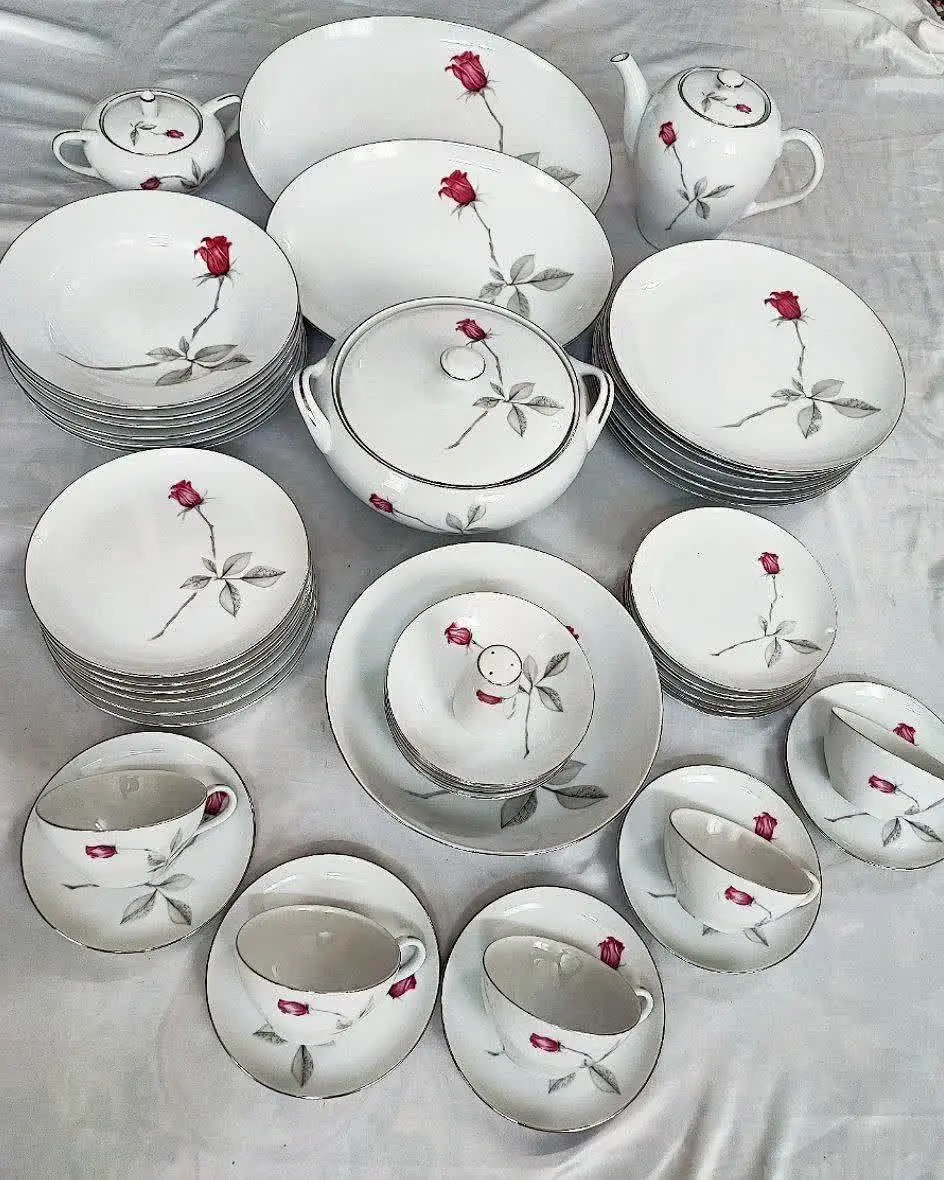 ست زیبای گل رز
