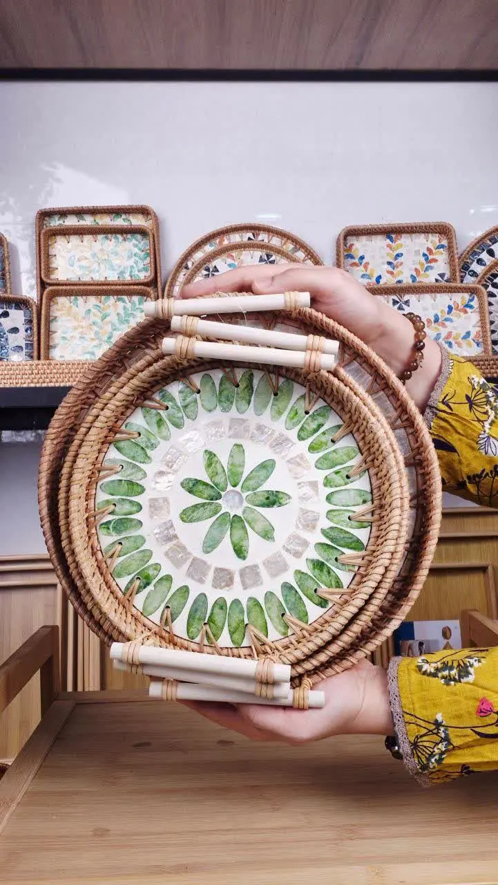 سینی راتان دسته دار ست ۳ عددی، کف صدف
