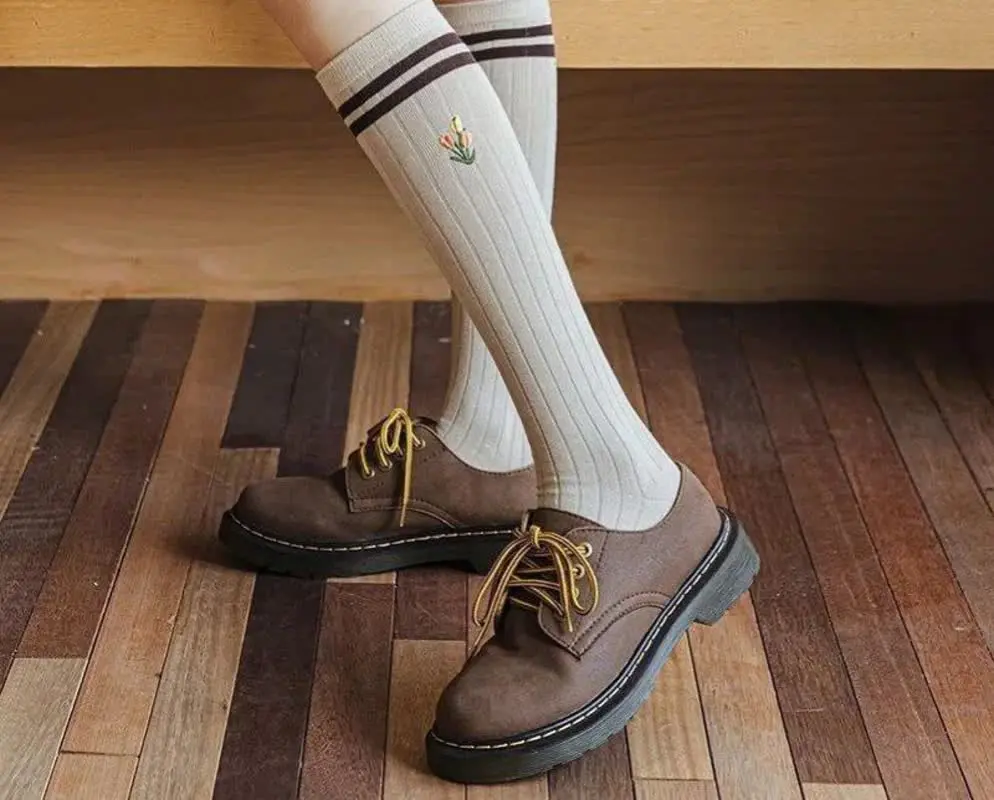 ✅جوراب زیر زانو گلدار نسترن