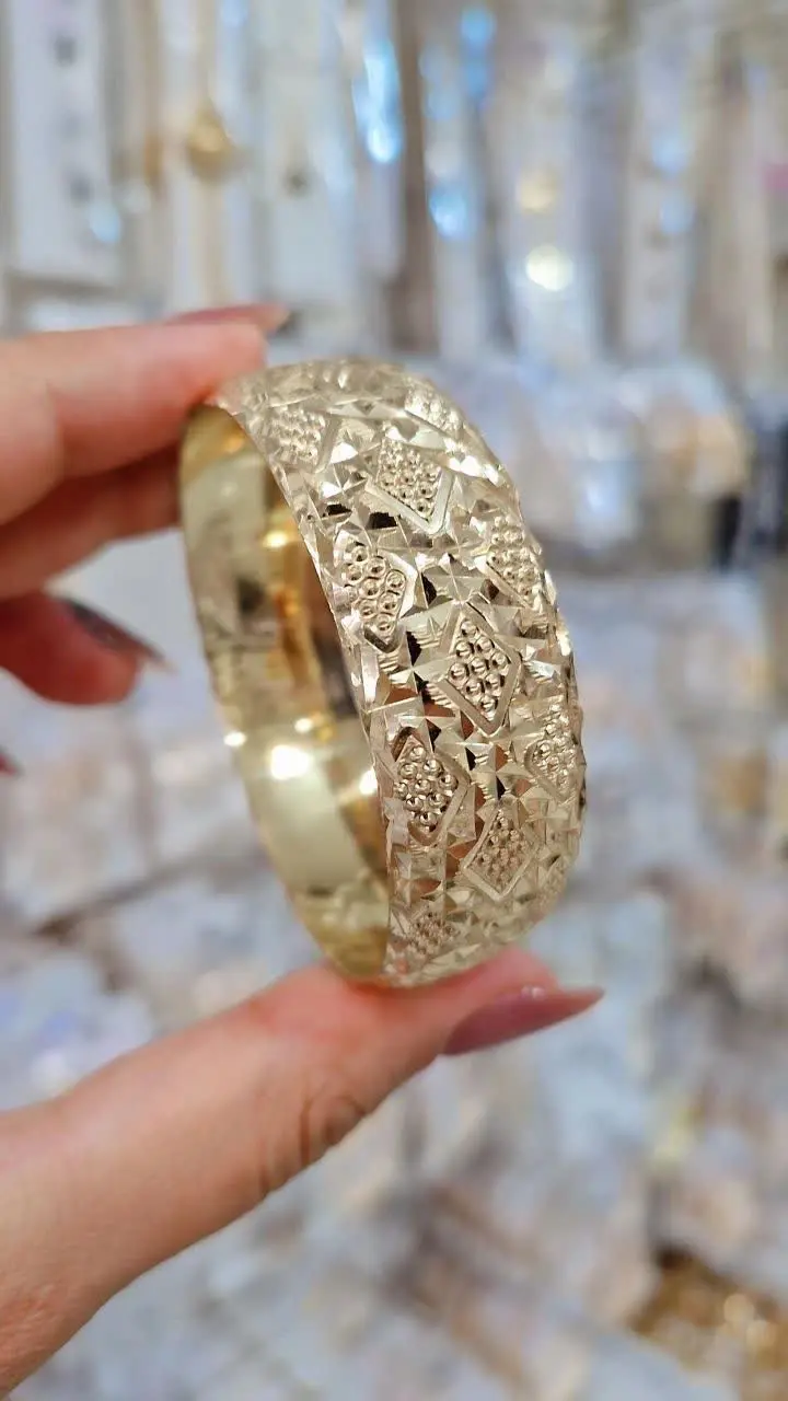 قیمت حراجی ۴۲۰