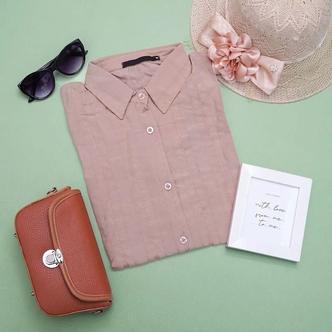 بلوز زنانه کد ۹۰۴۰۳۸