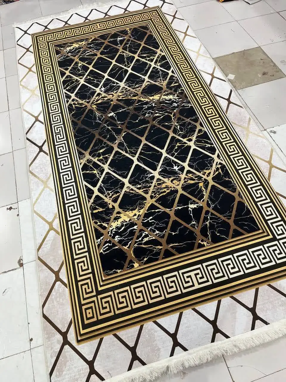 فرش فرشینه خرید اونم بدون چک و