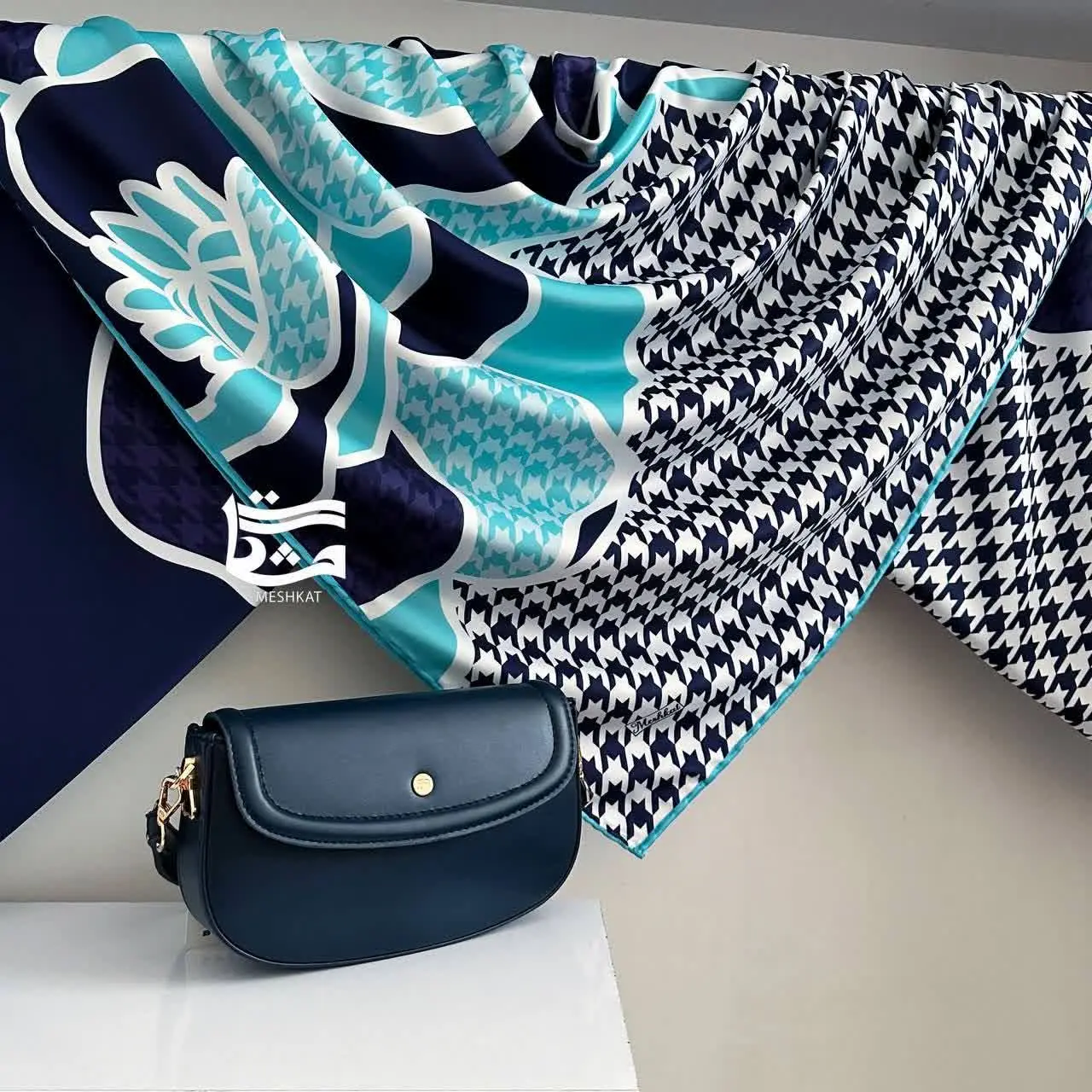 روسری گل پیچازی🎀
