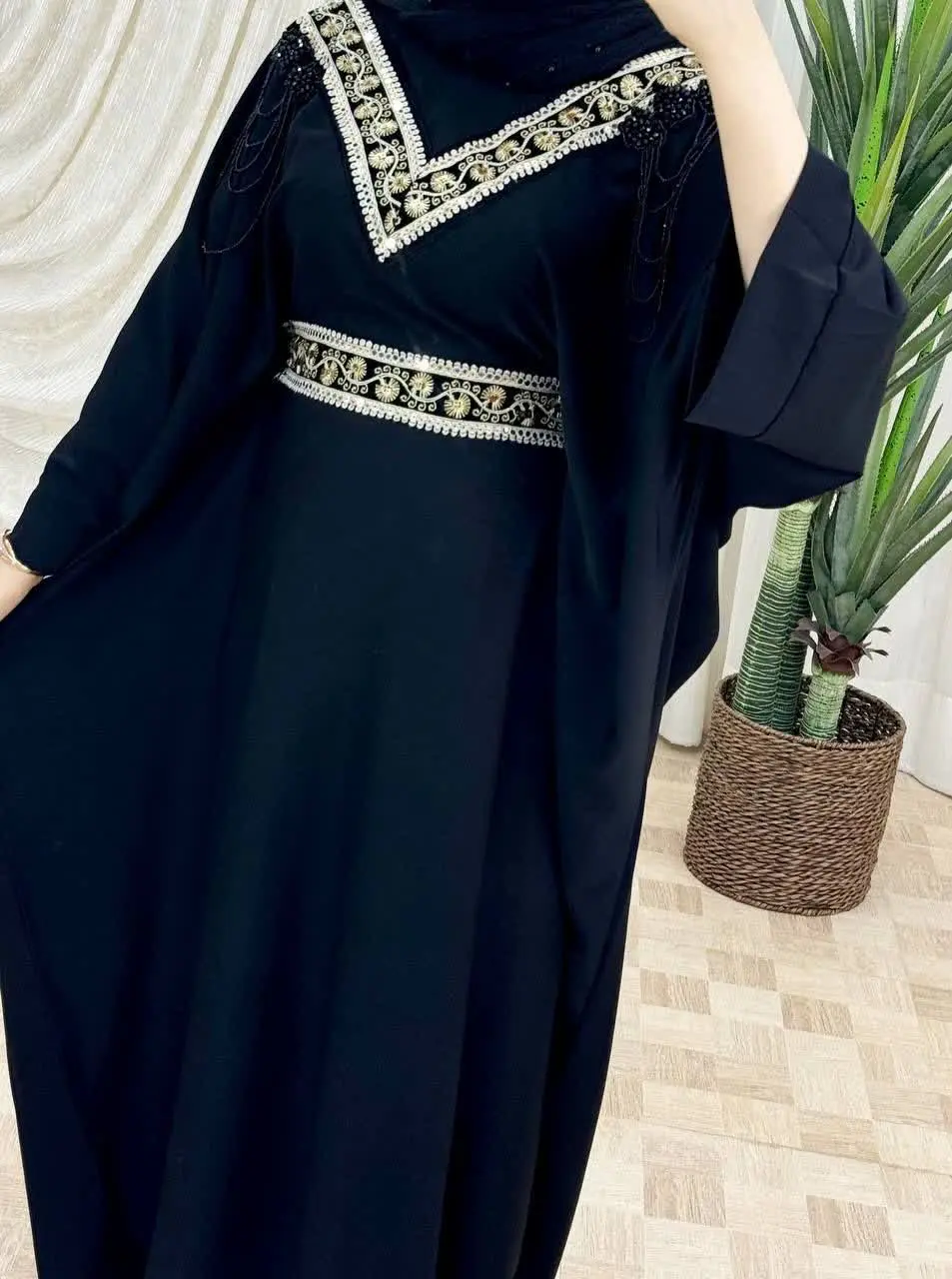 ▪️نام: مانتو عبایی مهلا
