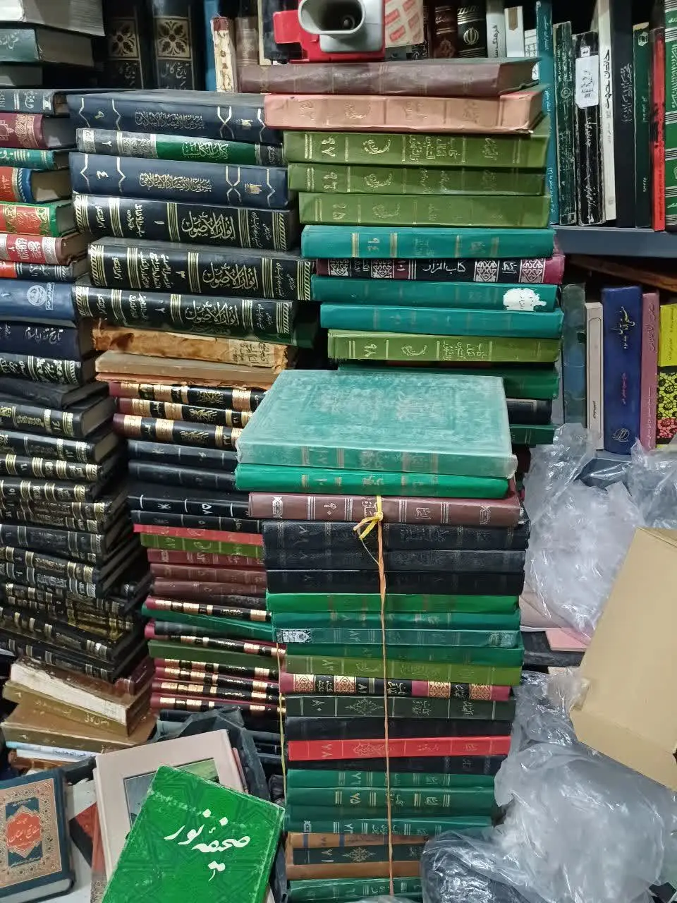 📚بحارالأنوار۱۱۰ جلدی، ۴ جلد ناقص (۱۰۹، ۱۱۰، ۱۰۶، ۹۱.) 
