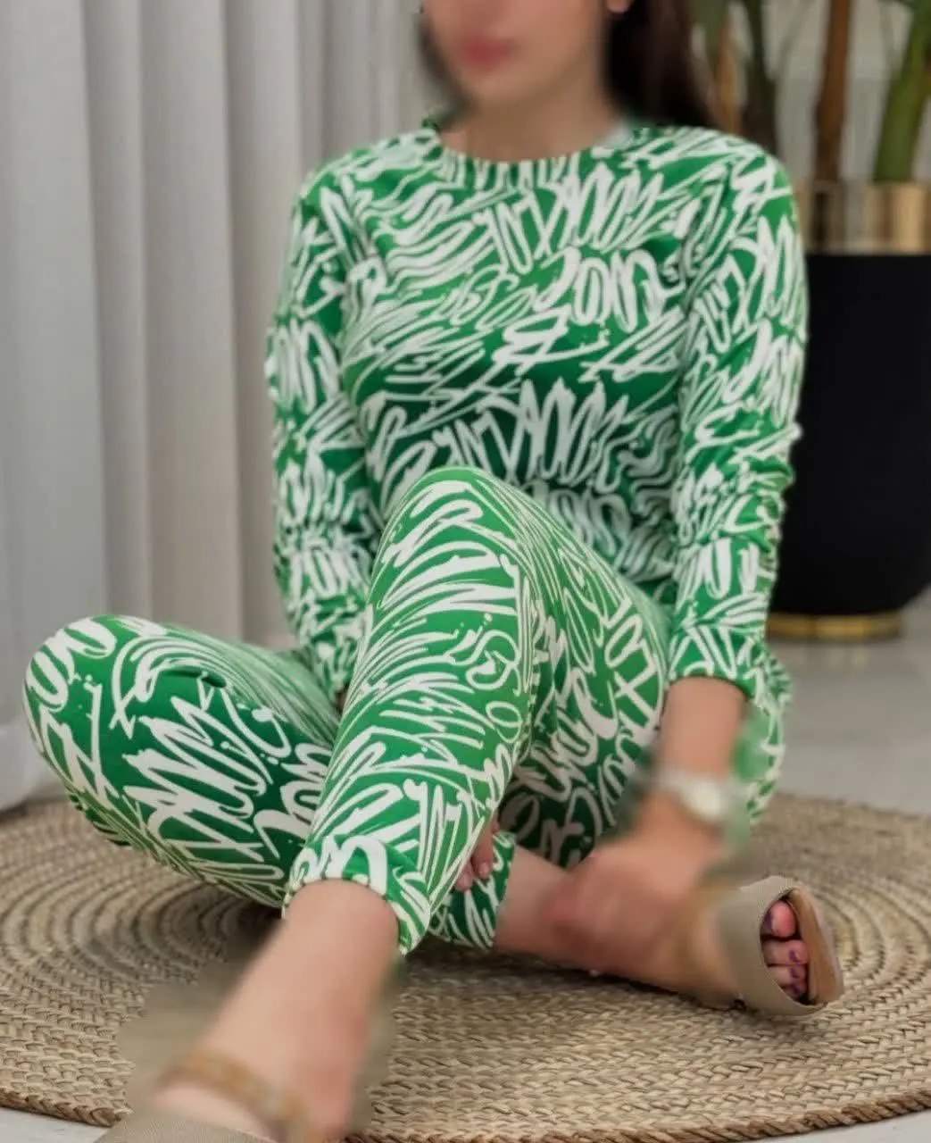 ❤️نام: بلوز و شلوار مخمل مارلین ۱۶
