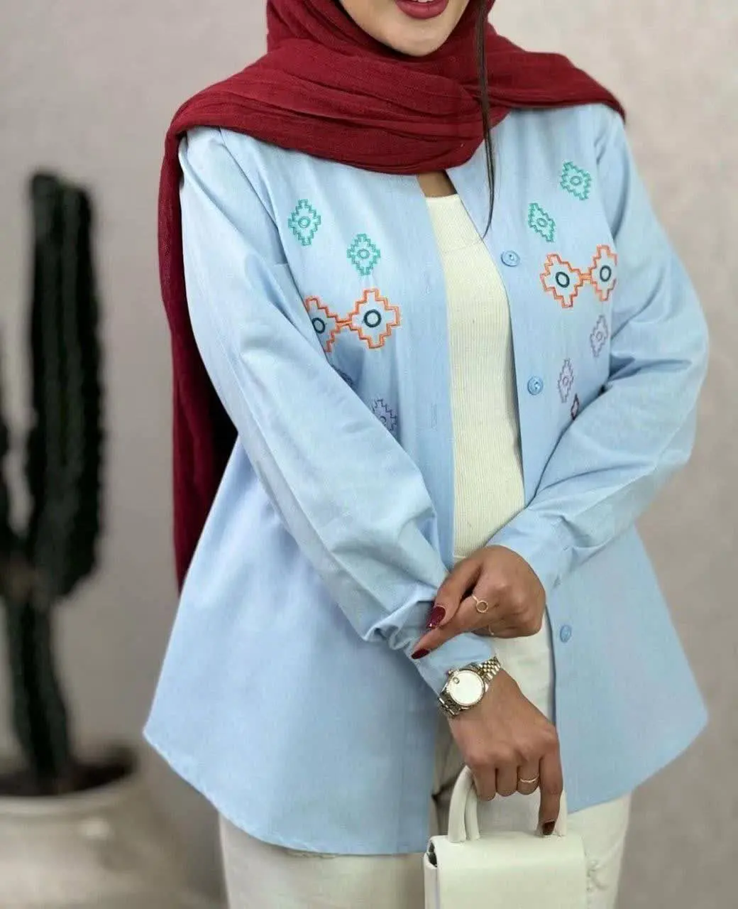 نام: مانتو لنین گلدوزی 
