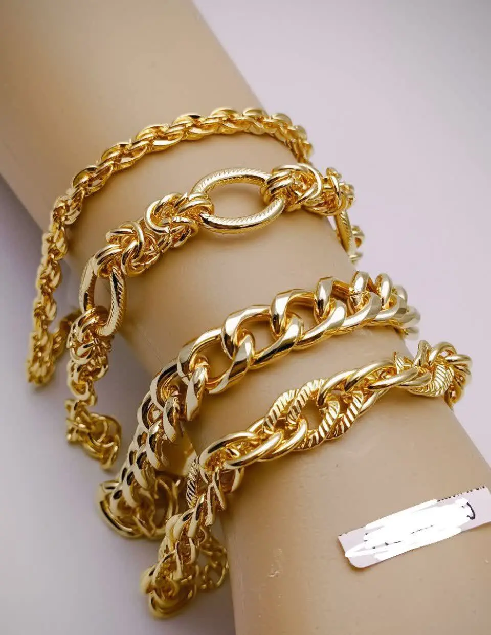 دسبندای با موجودی محدود ❌
