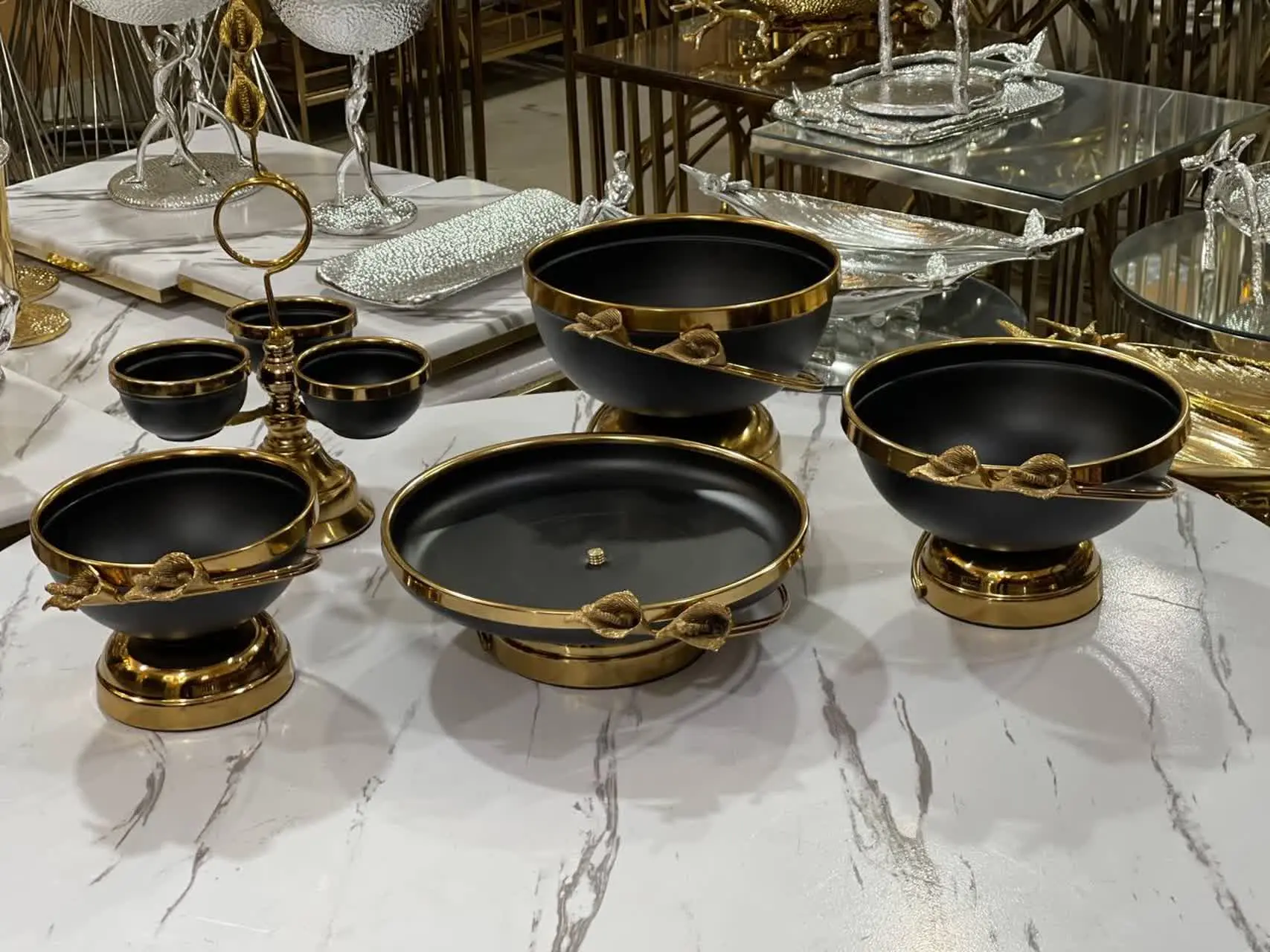 سرویس ٥ تکه لیلیوم 
