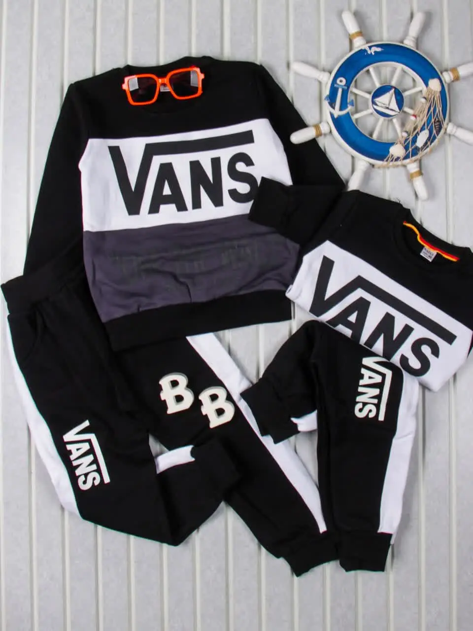 💢بلوز شلوار پرچمی VANS💢