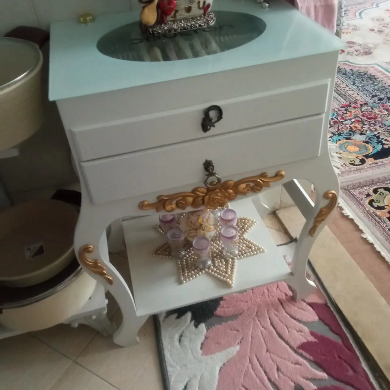 کنسول قاشق وچنگال سالم وتمیز
