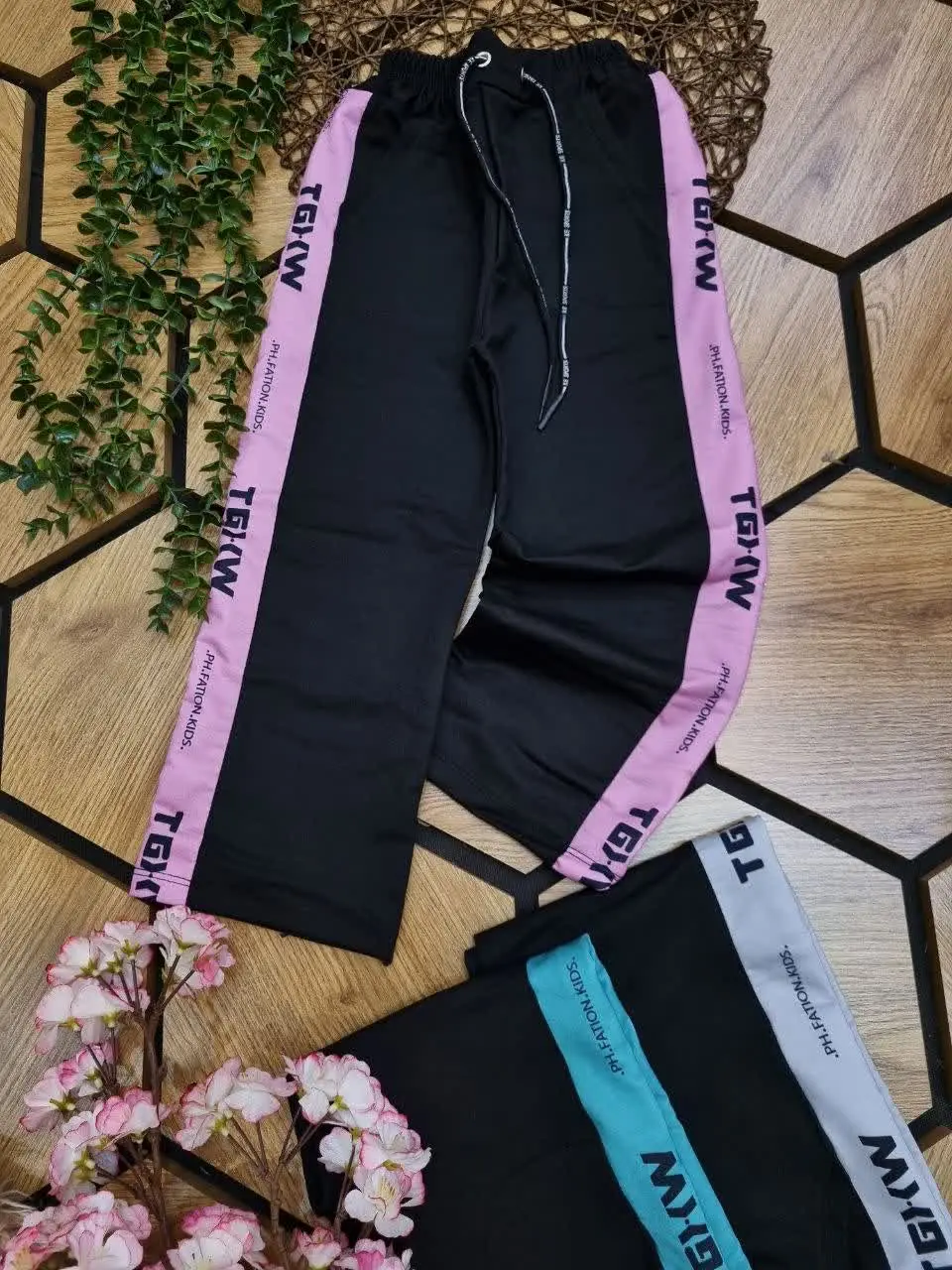 🇮🇷🧥🧶👗👚🌠🌹🔥
