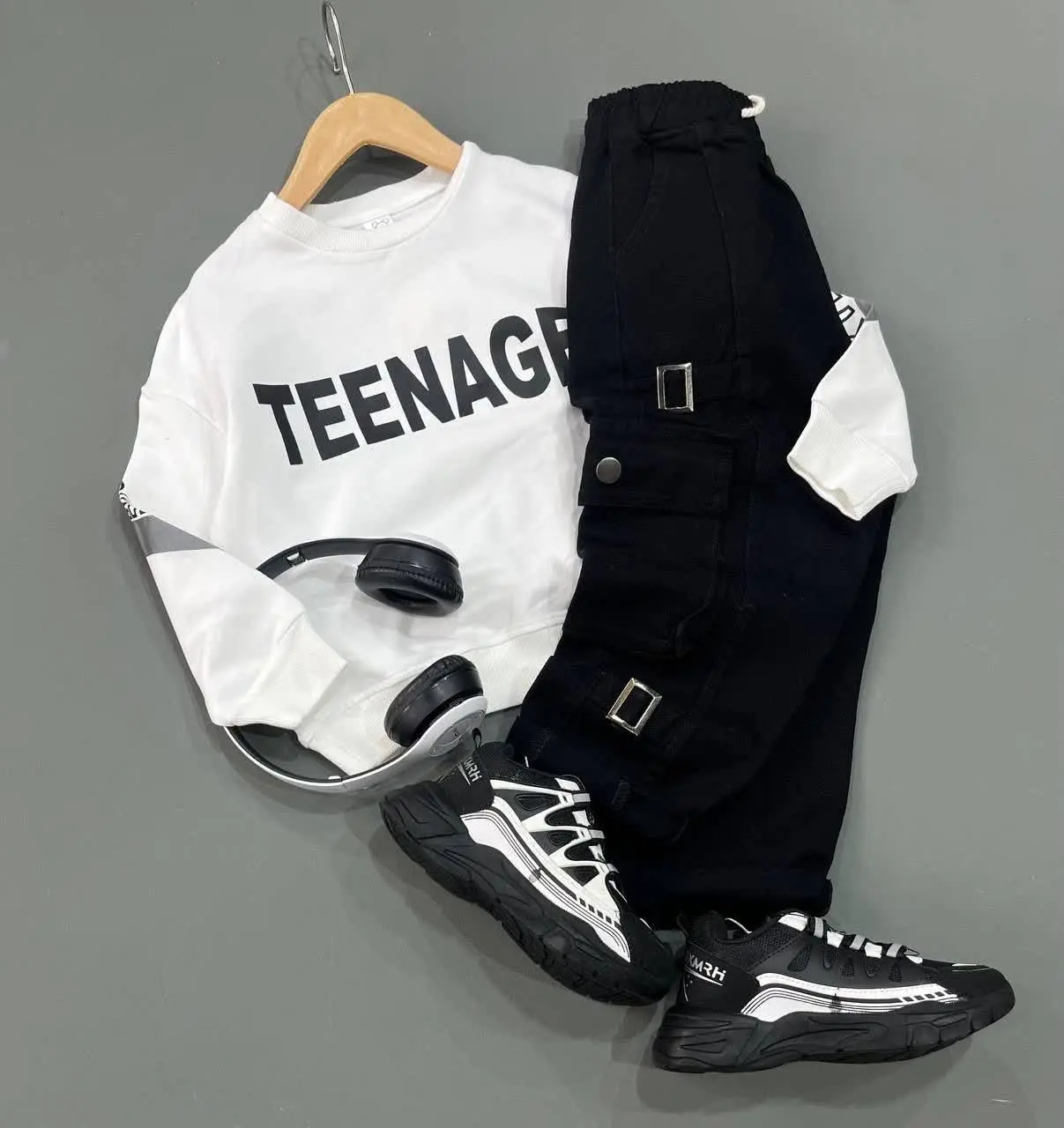 اگه دنبال یه ست همه چی تموم...