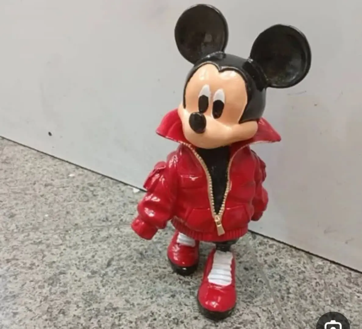 🌟مجسمه میکی موس