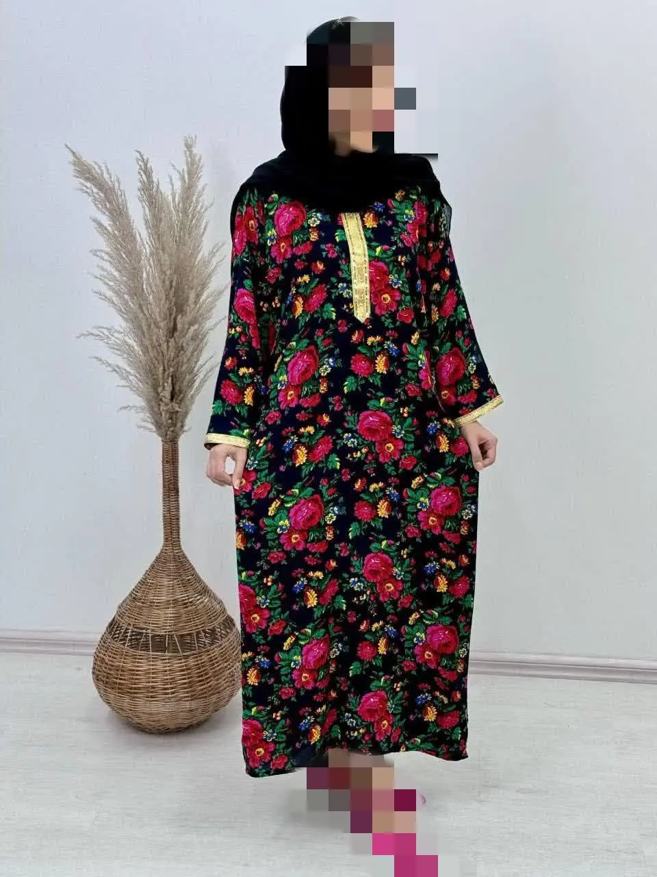 👚 نام: ساحلی گلدار
