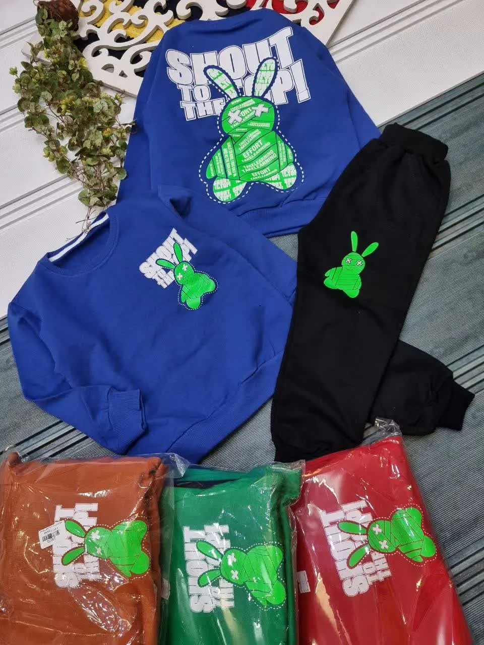🇮🇷🧥🧶👗👚👔🎽👕👖💎
