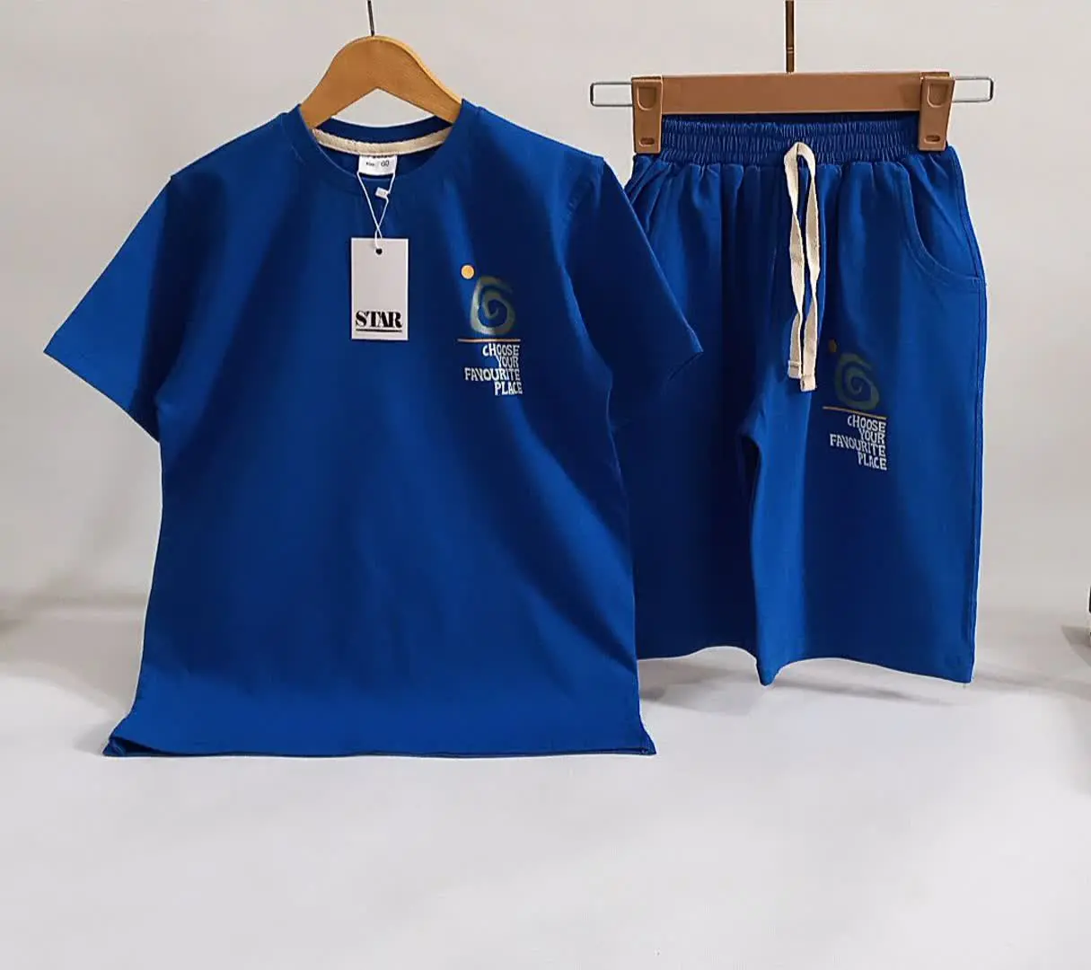 با ما در صف بهترین‌ها بایستید✨
