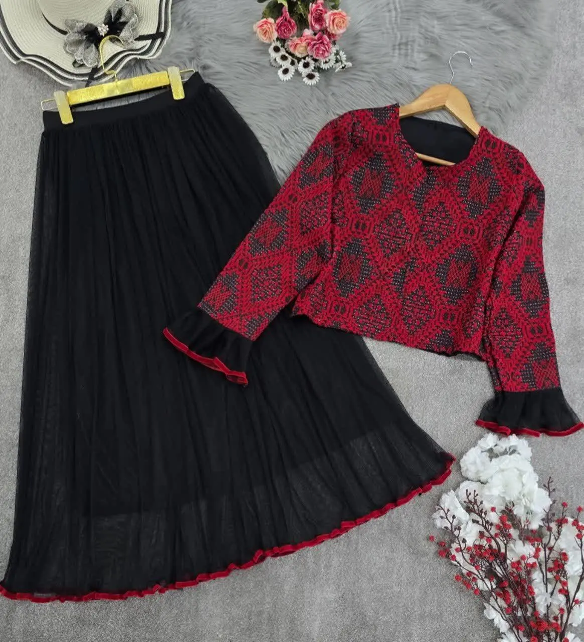 ست کت و دامن یلدایی ❤️