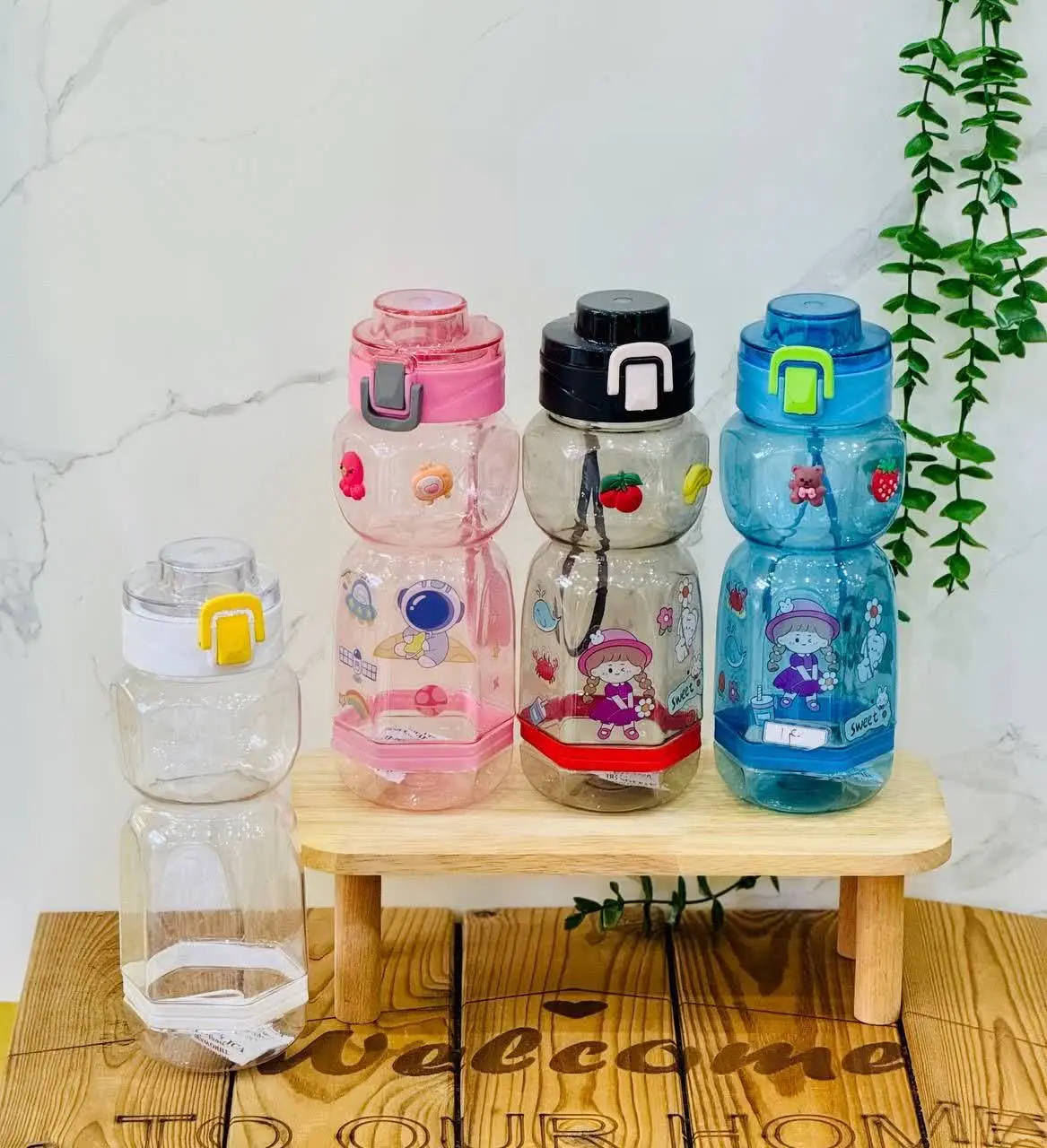 قمقمه درب دار بدون نی استیک...