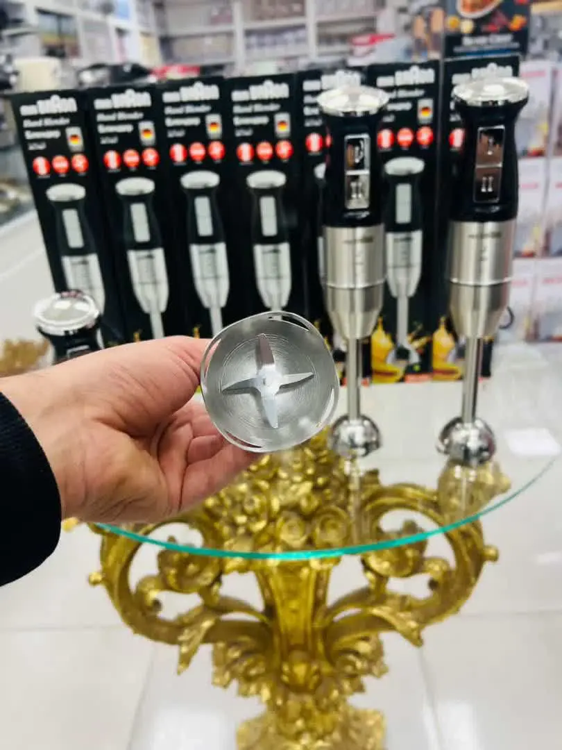 گوشتکوب ۴ تیغ بروان
