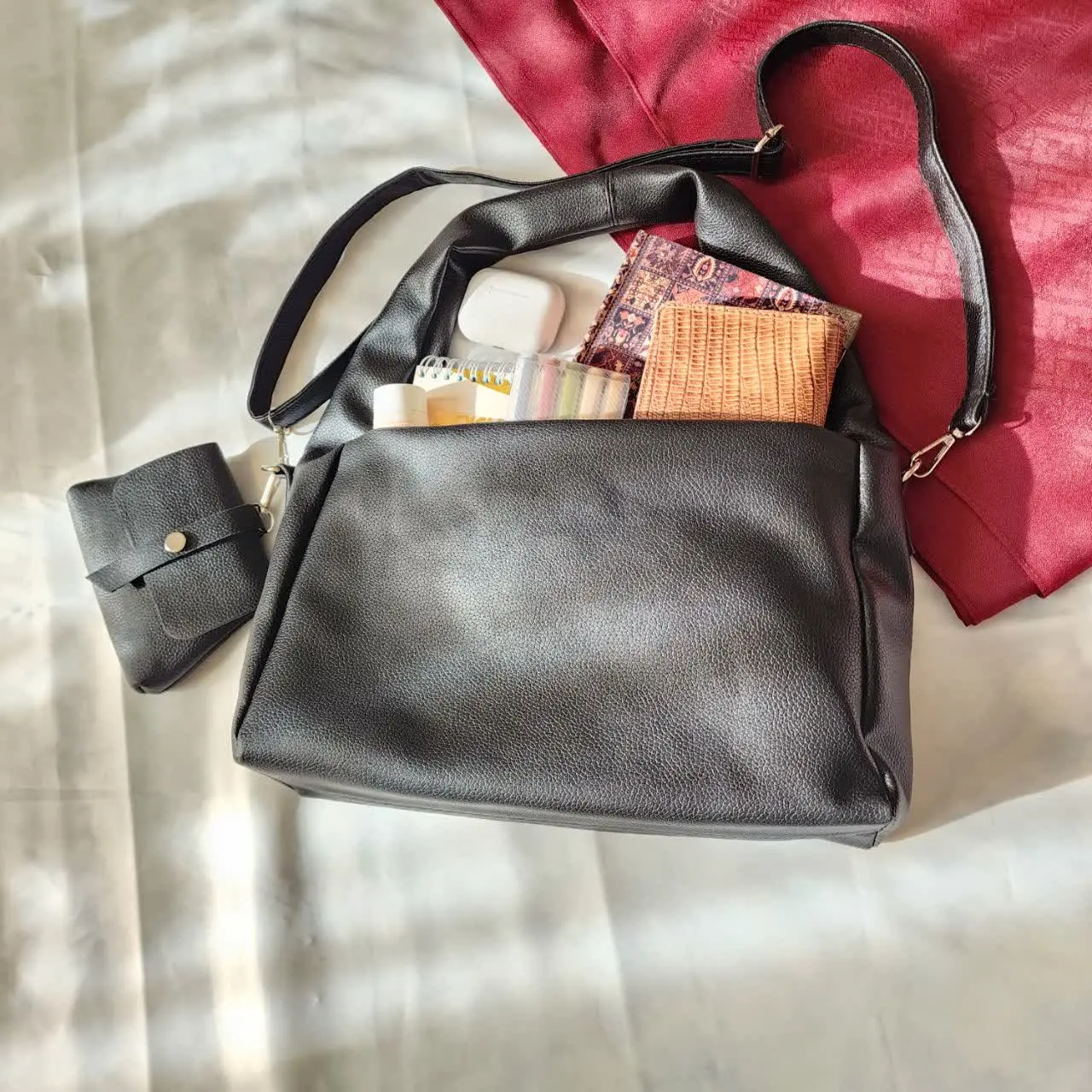 •کیف آویز دار شیک😎
