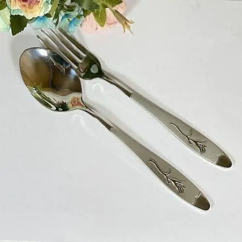 جنس استیل محکم وضد زنگ