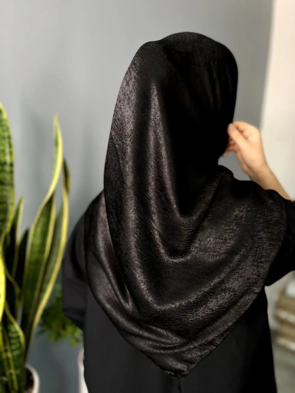 روسری مشکی ساده🖤
