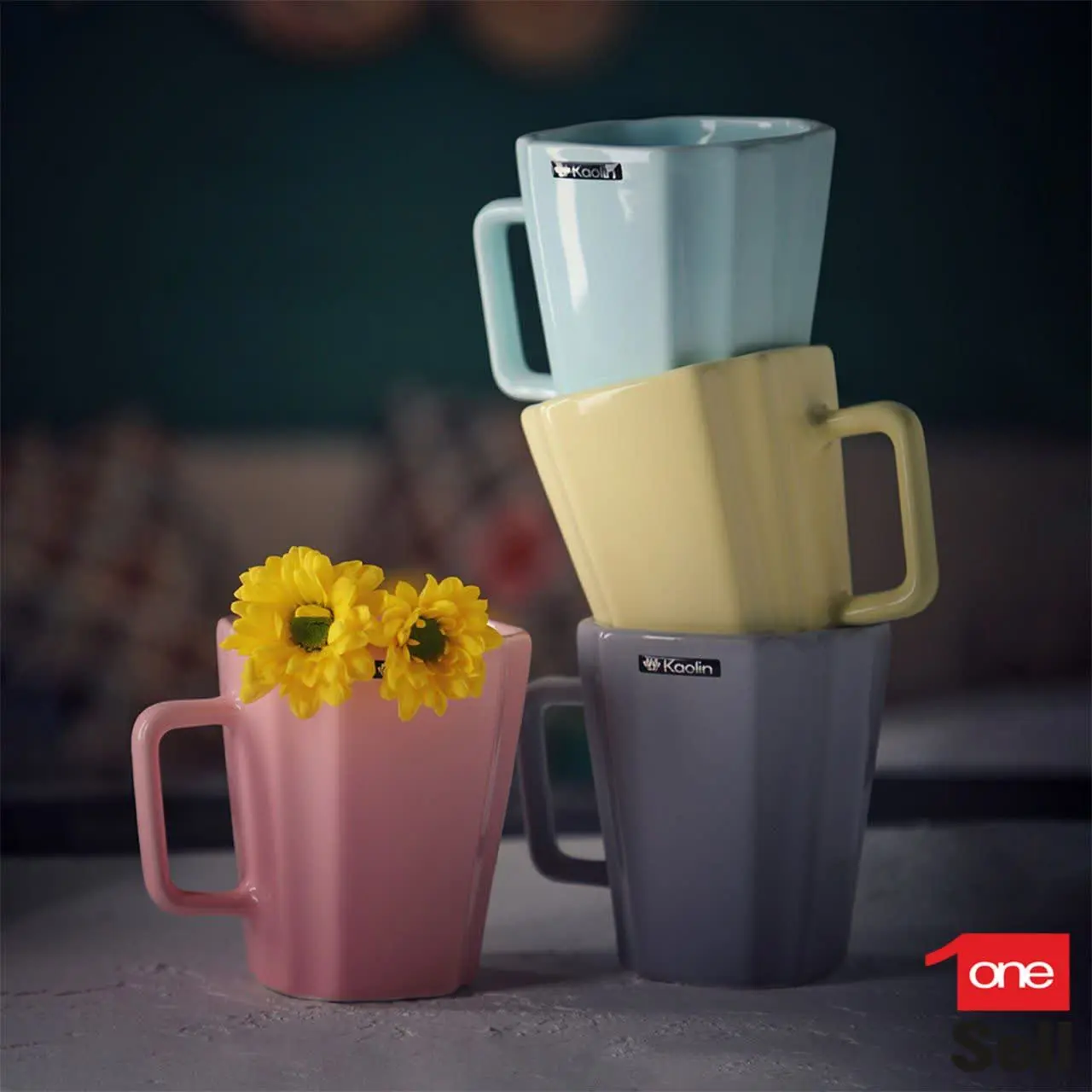 لیوان رنگی کارن
