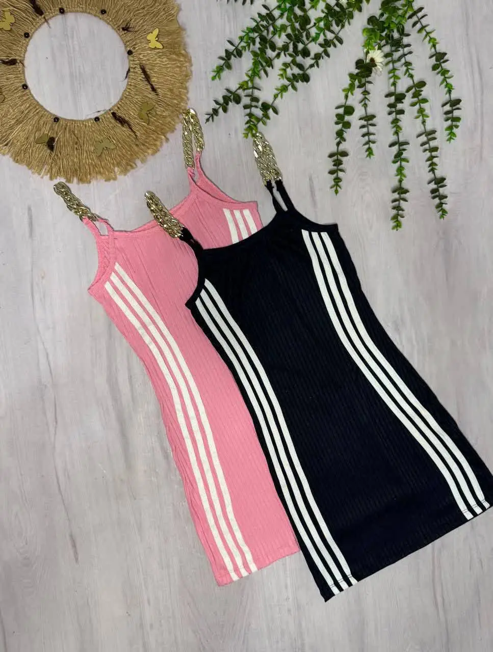 🖋نام: سارافون زنجیردار
