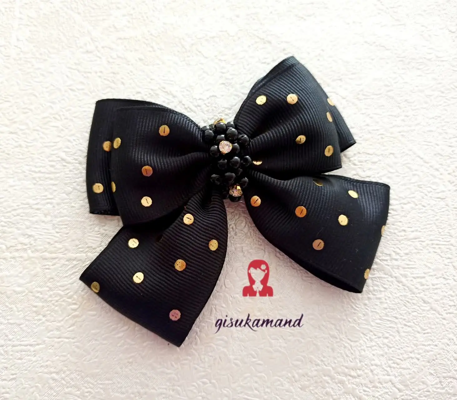 گلسر پاپیون طلاکوب وسط مرواریدی
