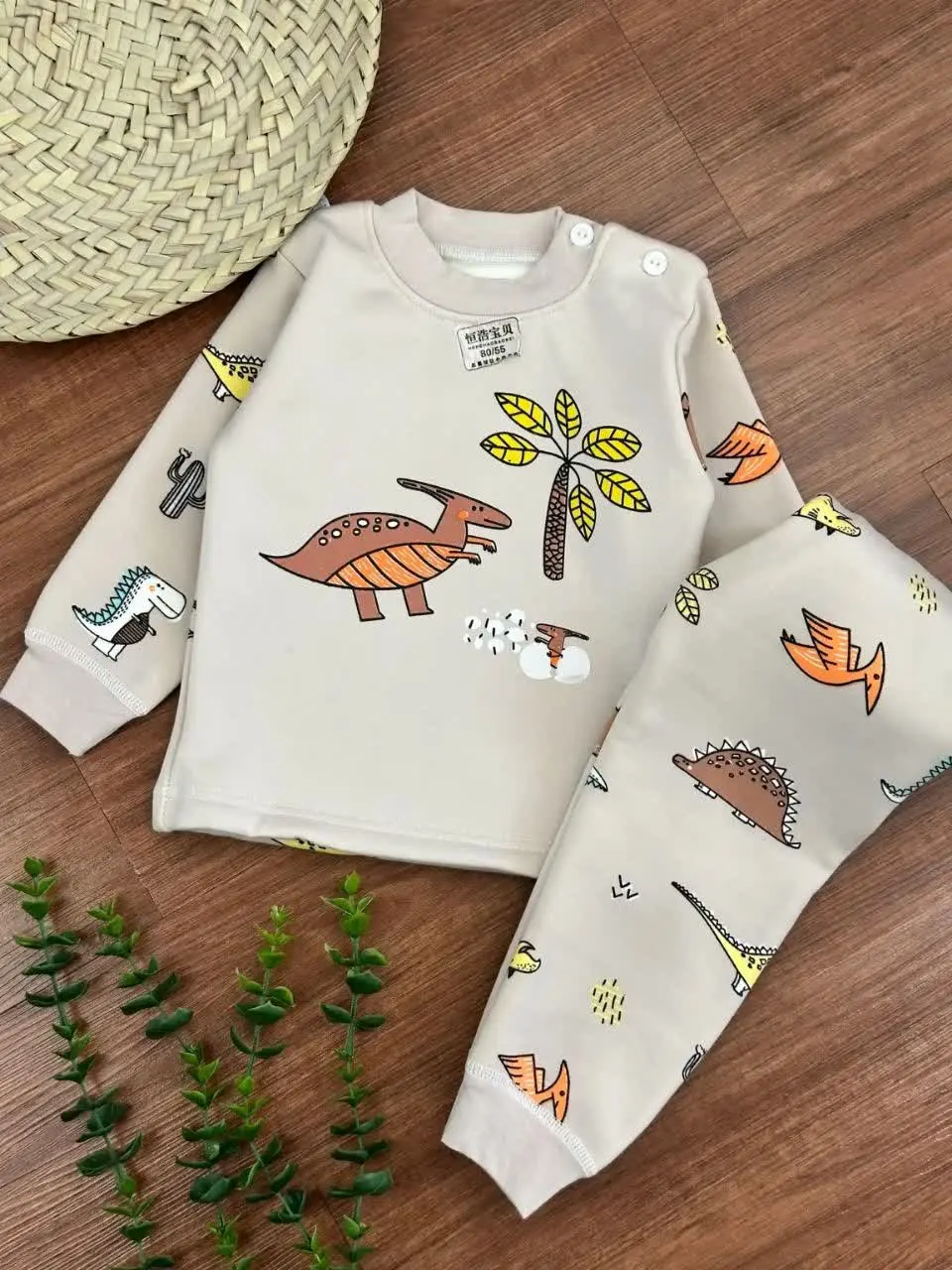 مناسب ۱تا۴ سال حدودا