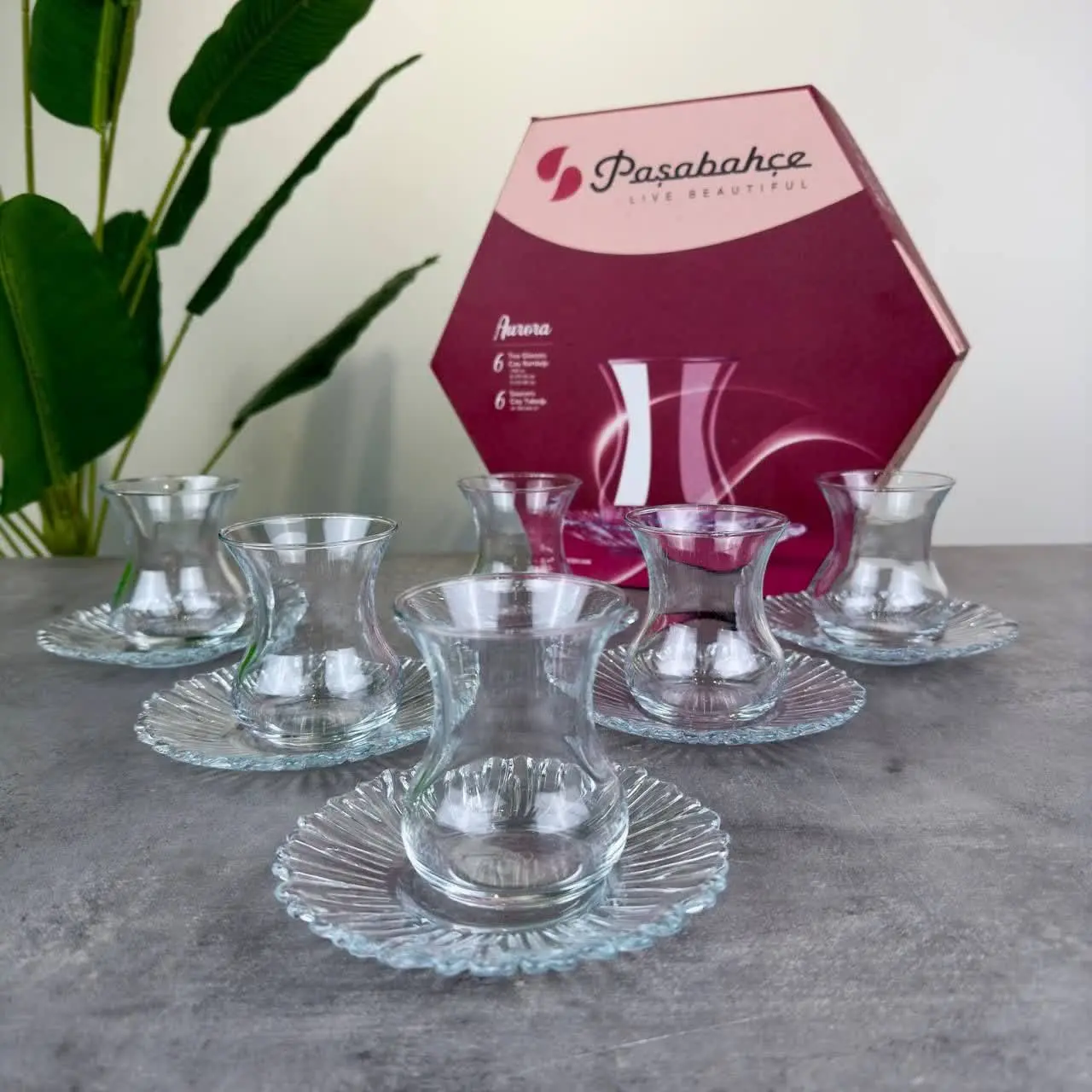 استکان ونعلبکی کمر باریک