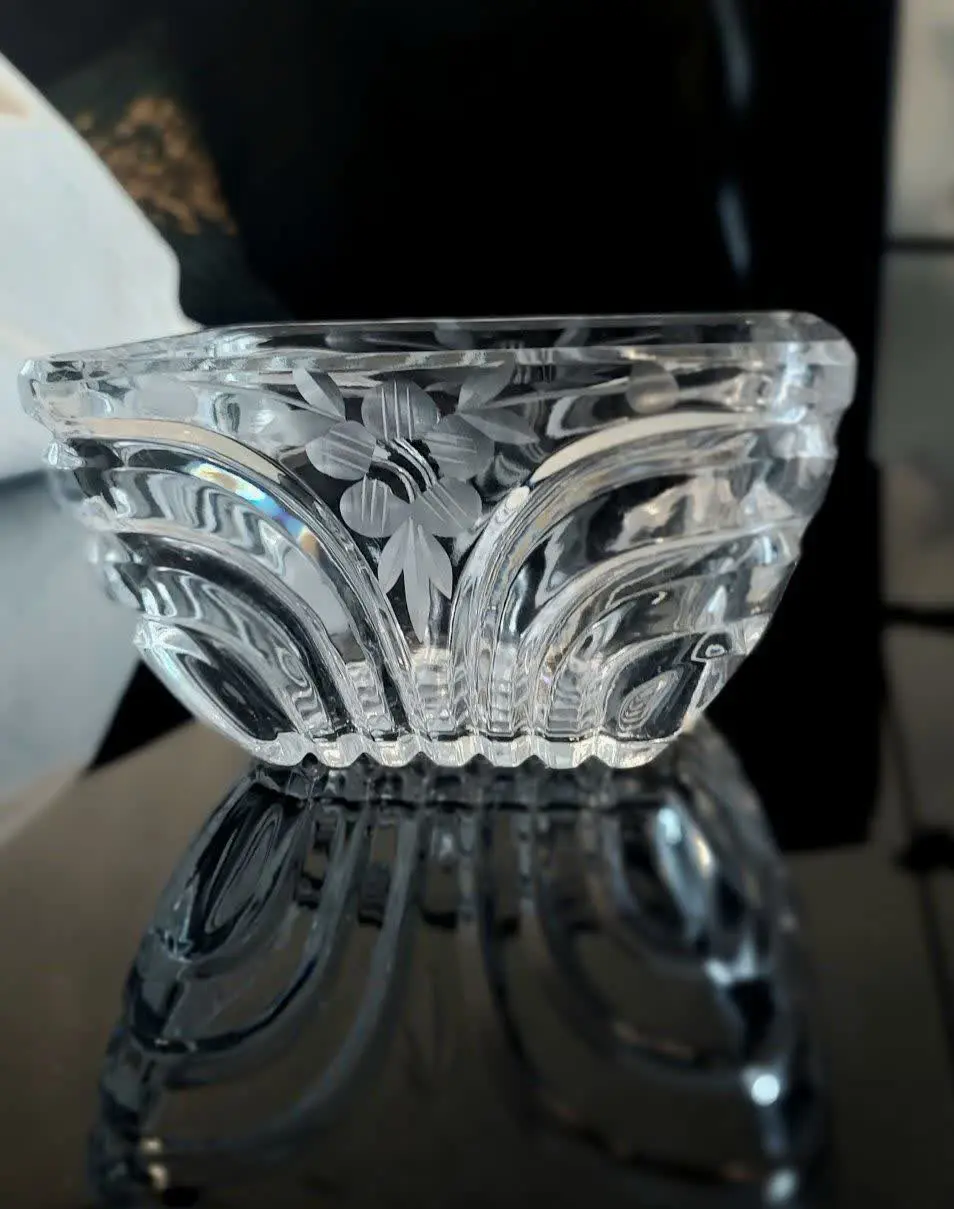 پسته خوری تراشدار
