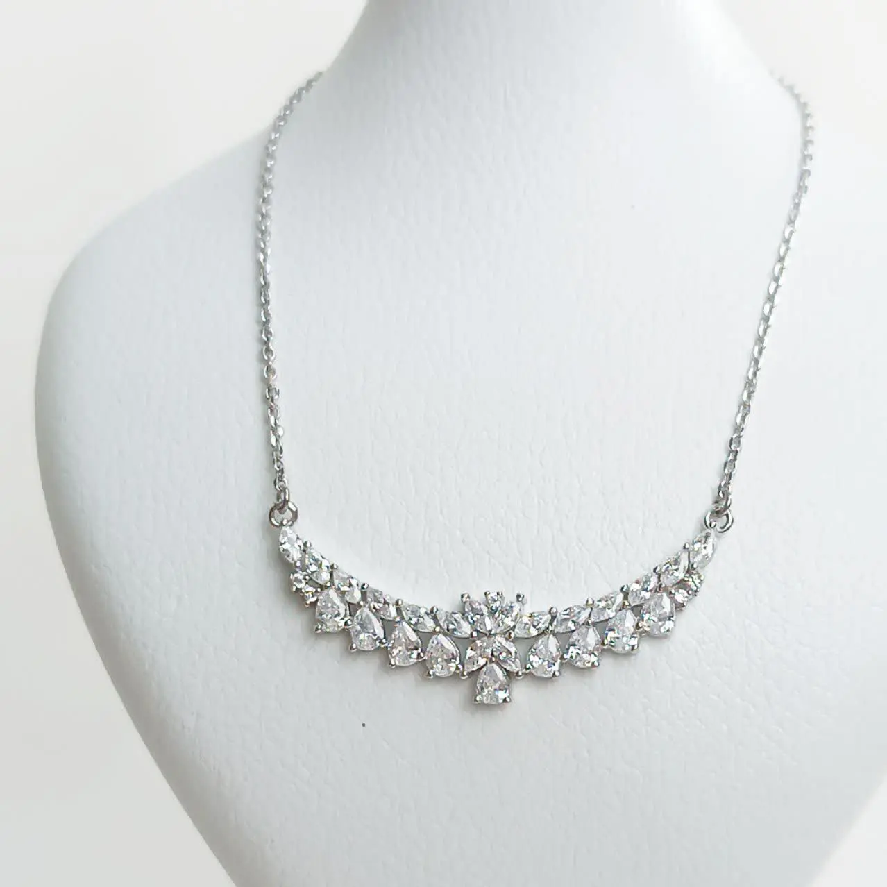 ⚜⚜ گردنبند نقره آبکاری رادی...