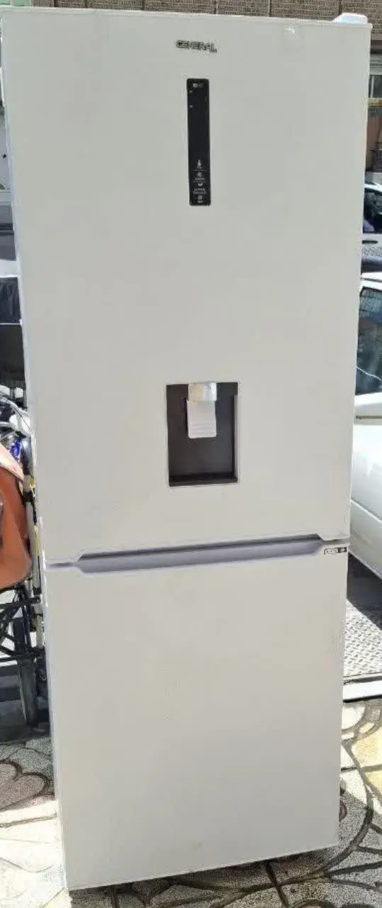 یخچال فریزر جنرال کاملا سالم 
