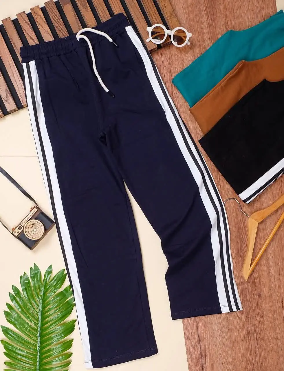 شلواراسلش دو نوار اسپرت
