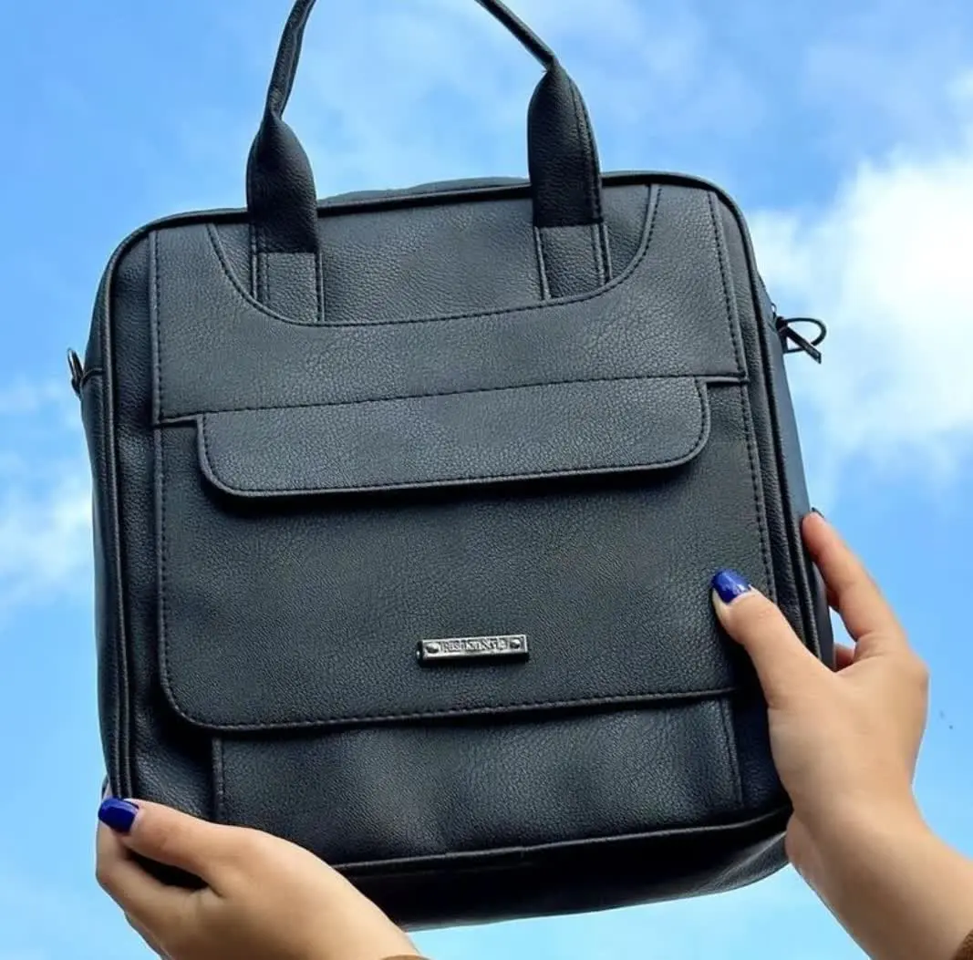 مدل دانشجویی
