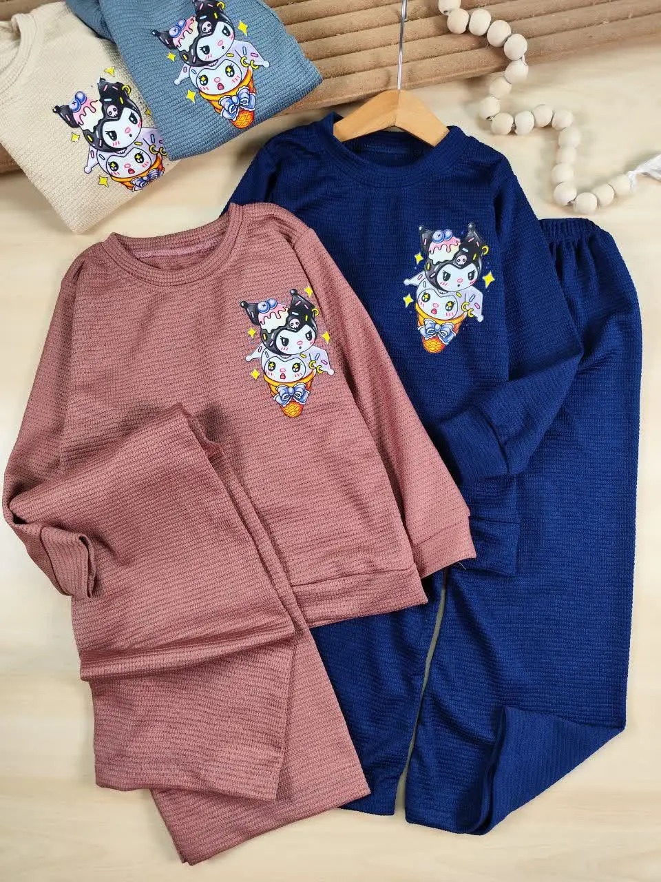 بلوز و شلوار کرومی بستنی