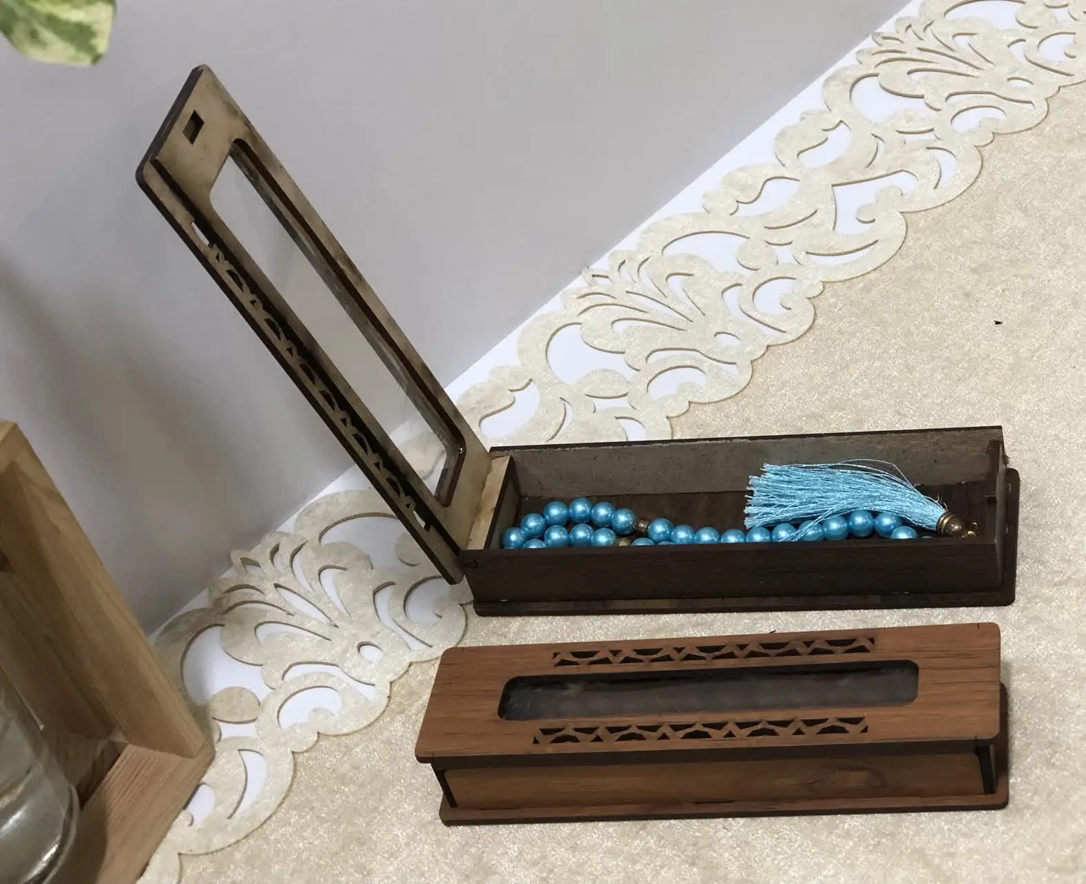 اینجوری میتونی سوغاتیاتو شک...