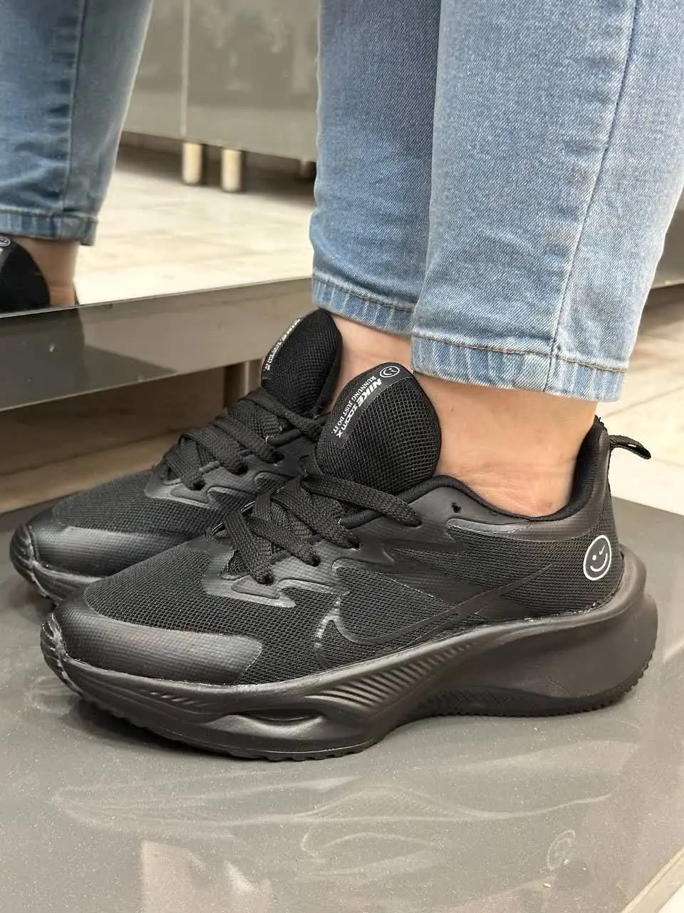 ✅مدل: نایک لبخند
