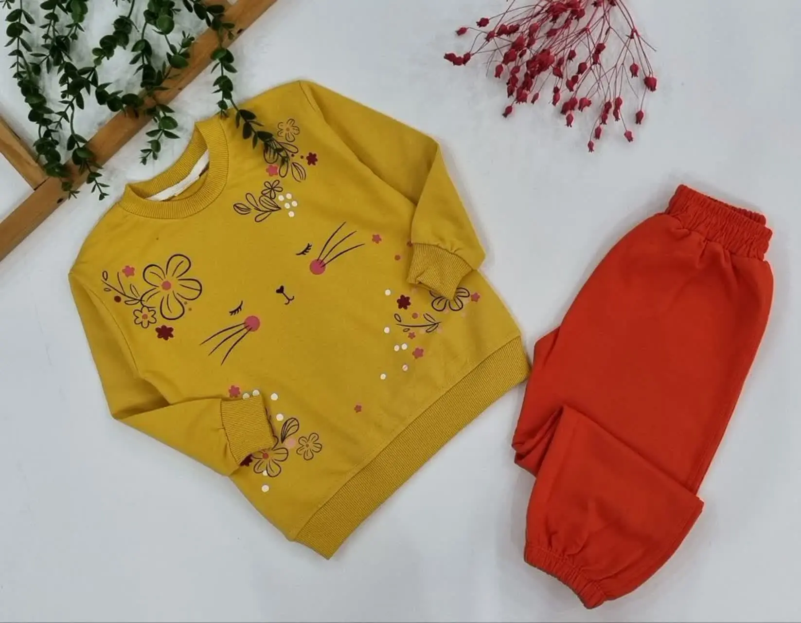 بلوز شلوار دخترانه خوشگل و با کیفیت🤩
