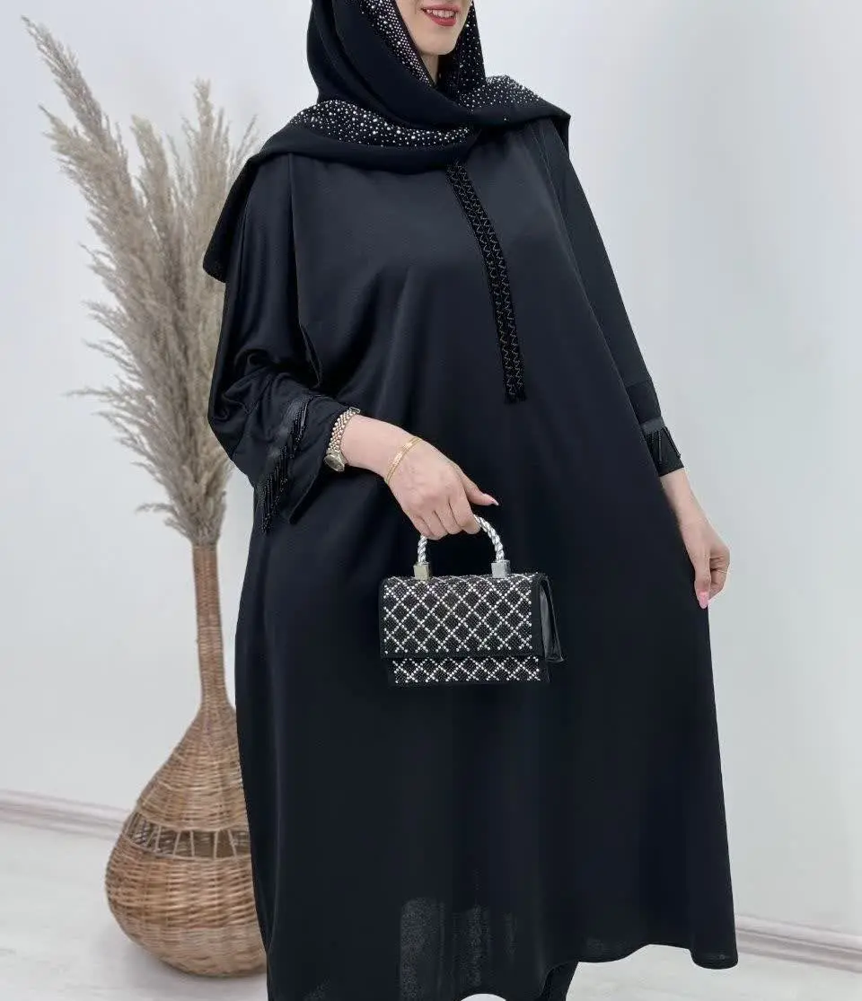 👚 نام: عبایی مدل ریحانه
