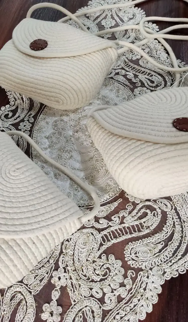 ❣نام: کیف کنفی
