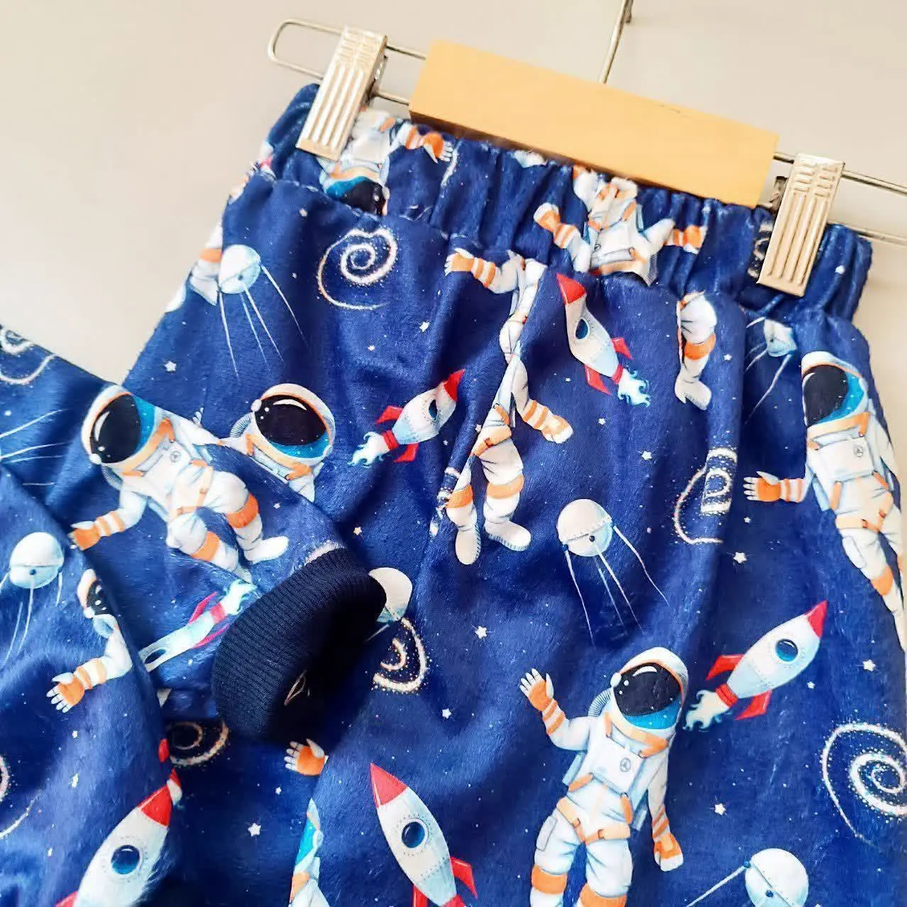 💞 ست پاییزه ترند طرح فضانورد 💞
