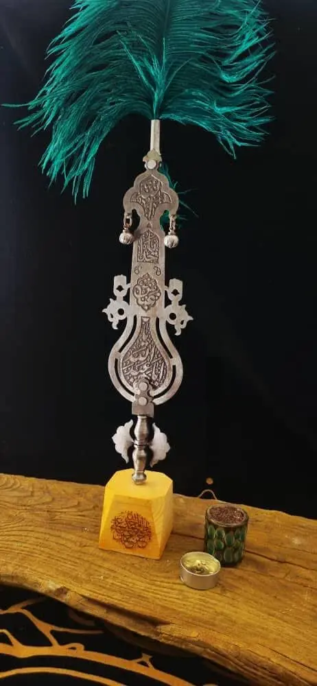 ☑️جنس پایه چوبی