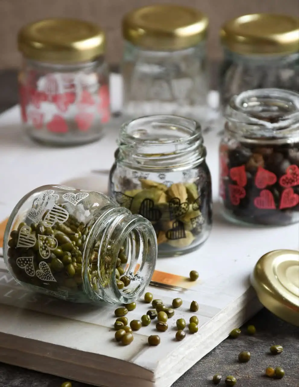 شیشه زعفران و هل چاپ دار نقلی
