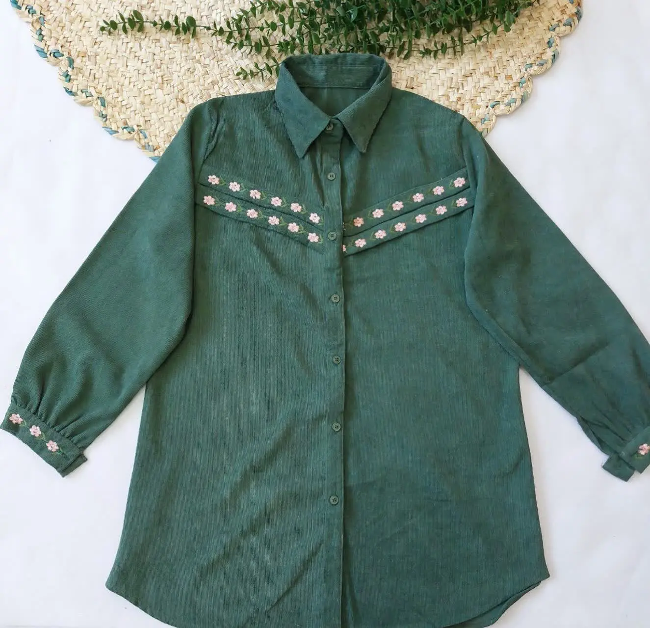 کرمی، قهوه ای